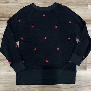 Victoria’s Secret PINK Black Fuzzy Roses Crewneck Sweatshirt Women’s XS
